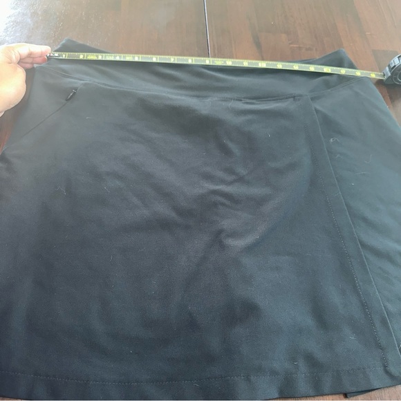 L.L.Bean Women Stretch Hiking Athletic Black Skort Large - Picture 3 of 6